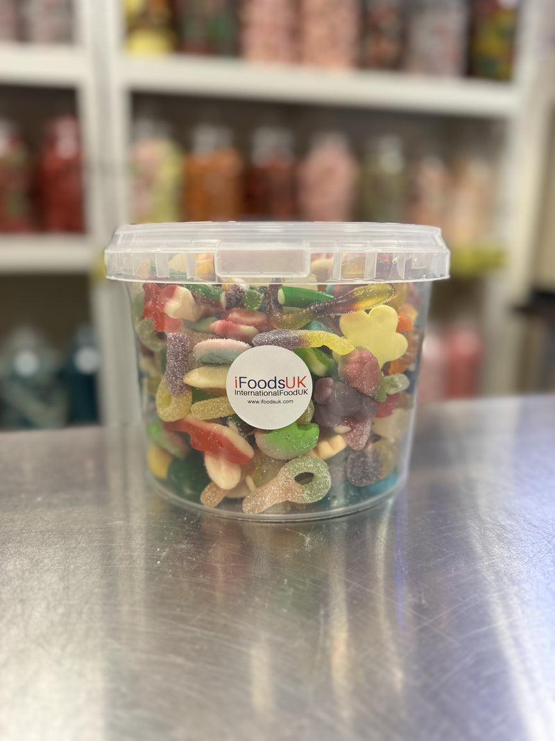 Rainbow Sweets Bucket 1.5kg