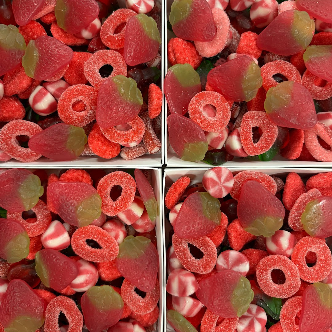 Sweets In Reds Red Sweets Box – International Foods UK
